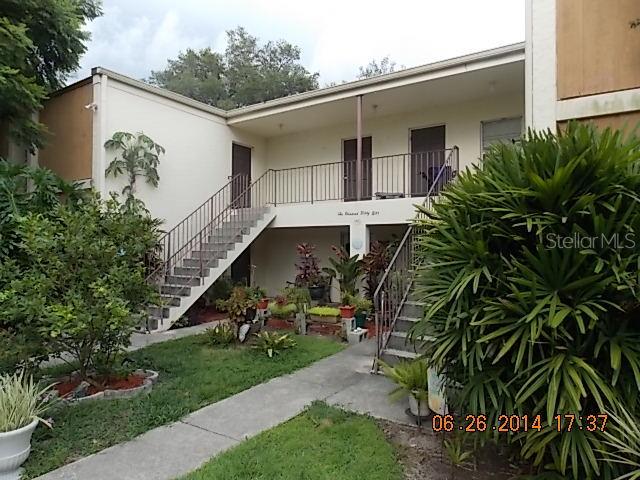 145 Picardy Villa Cir. #101, Brandon, FL 33510