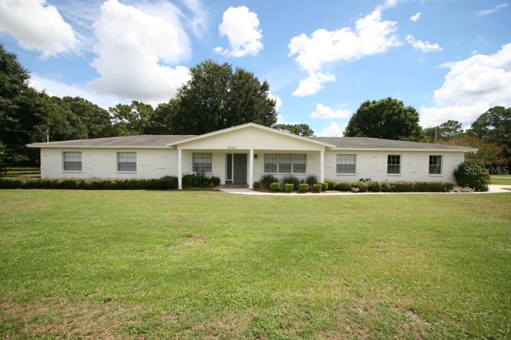 3007 S Kings Ave., Brandon, FL 33511