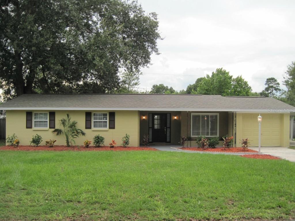 6025 E 10th St., Zephyrhills, FL 33543