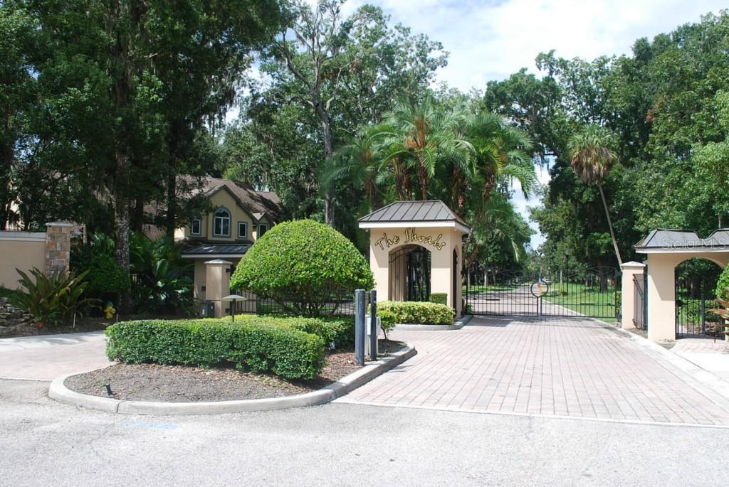 934 Shoals Landing Dr., Brandon, FL 33511