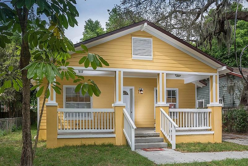 1206 E Giddens Ave., Tampa, FL 33603