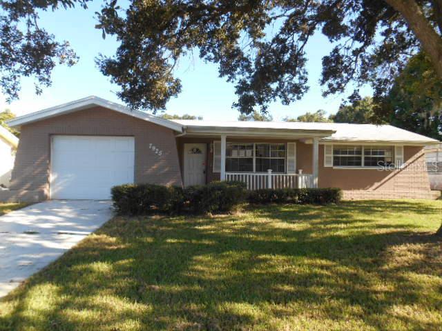 7925 Foxwood Dr., New Port Richey, FL 34653