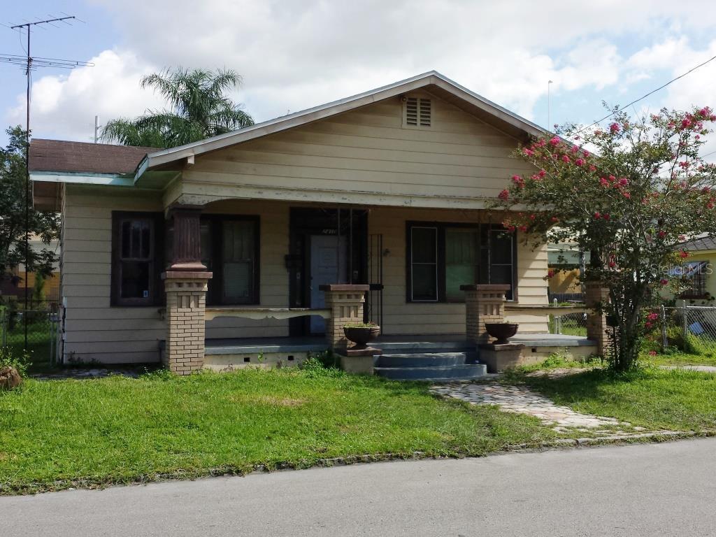 2410 Durham St., Tampa, FL 33605