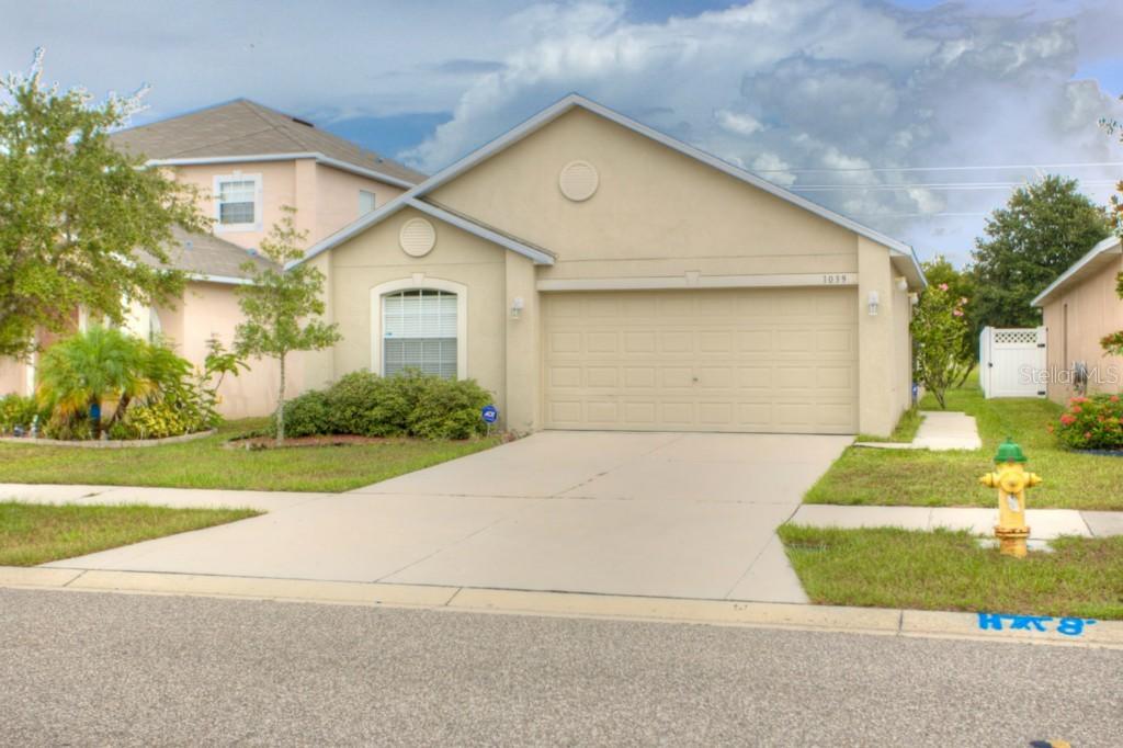 1039 Brenton Leaf Dr., Ruskin, FL 33570