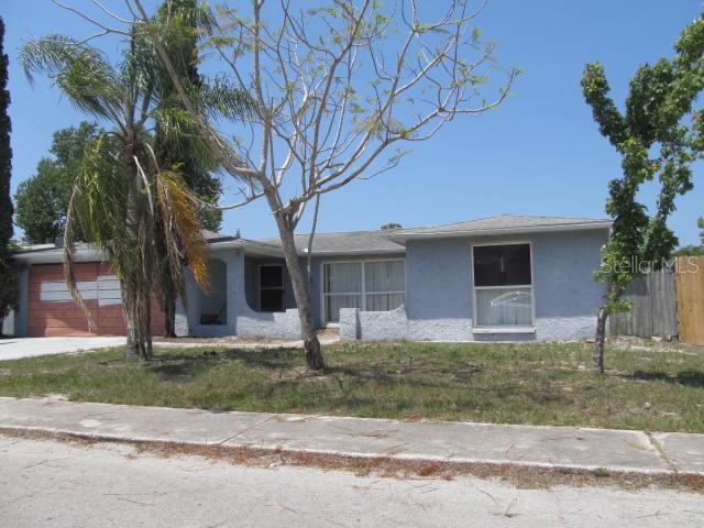 10139 Vineyard Ln., Port Richey, FL 34668