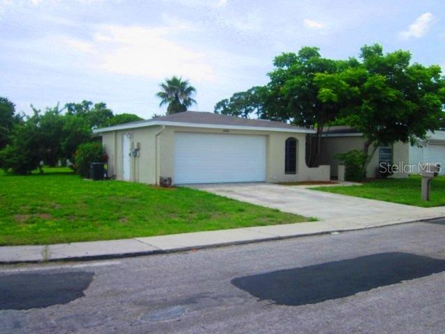 10005 Glen Moor Ln., Port Richey, FL 34668