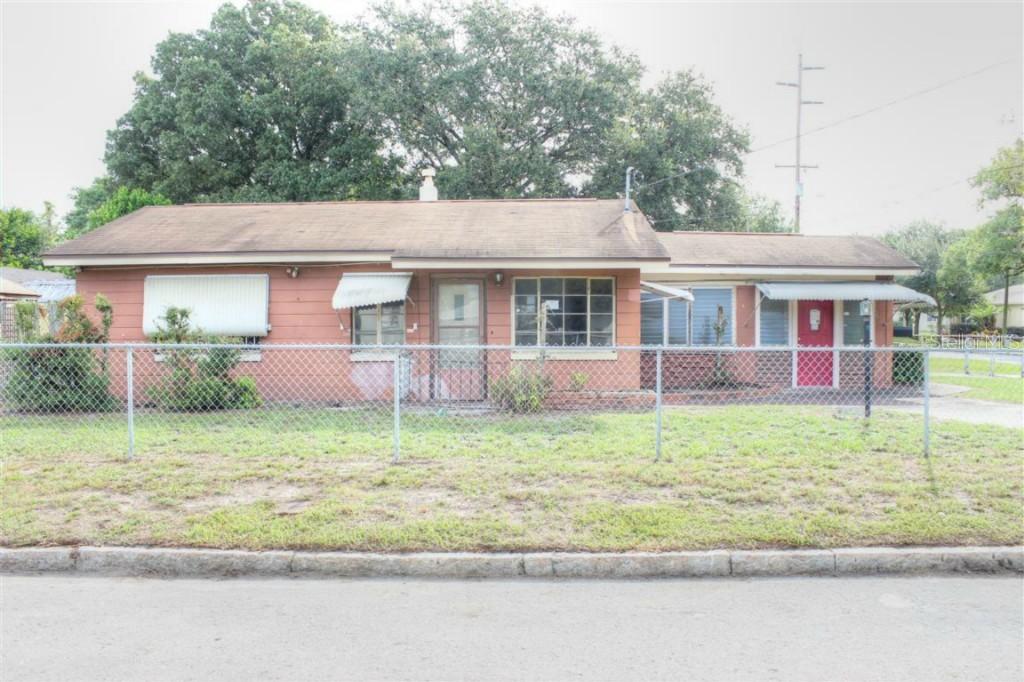 3215 W Gray St., Tampa, FL 33609