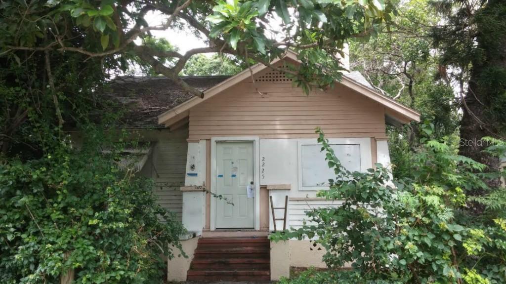 2225 4th Ave., St Petersburg, FL 33713