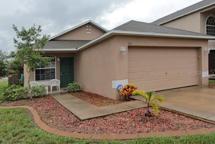 906 Brenton Leaf Dr., Ruskin, FL 33570