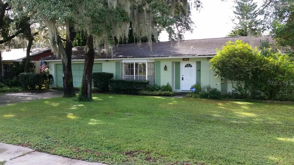 309 E Windhorst Rd., Brandon, FL 33510