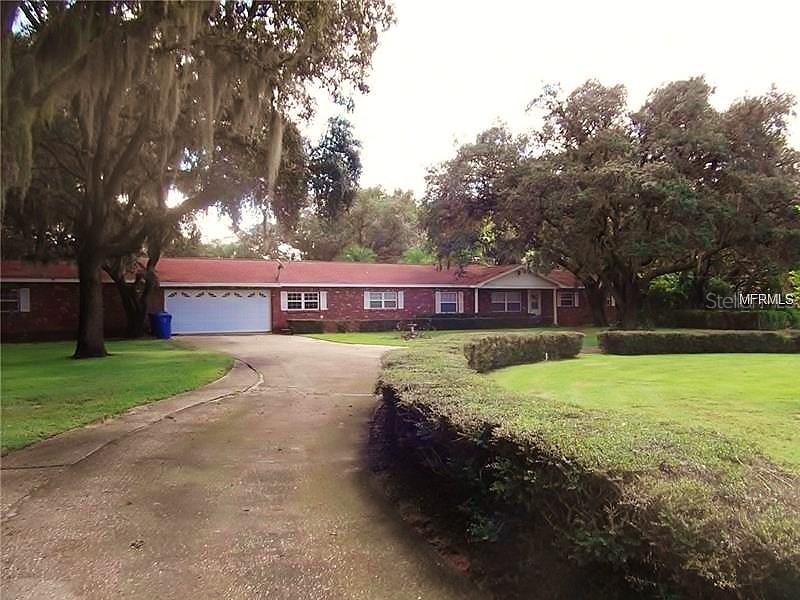 241 Morrison Rd., Brandon, FL 33511