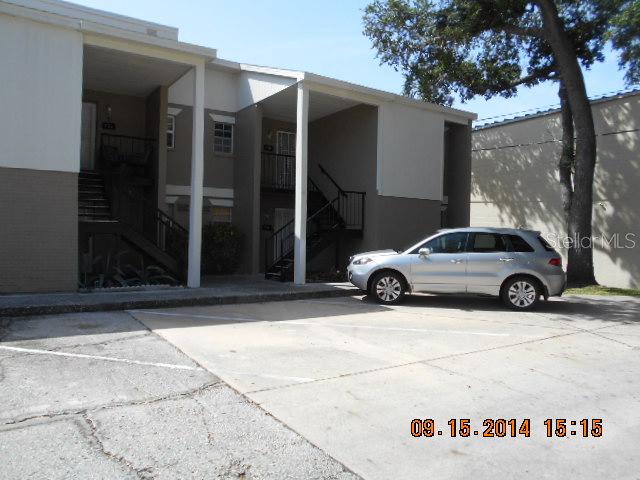 3813 N Oak Dr. #F32, Tampa, FL 33611