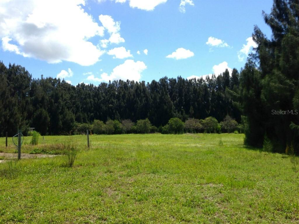 410 Bristol Ln., Nokomis, FL 34275