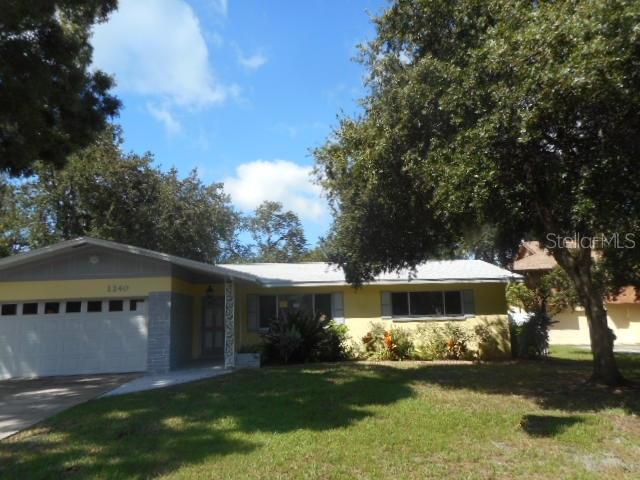 1240 Oakdale Dr., Largo, FL 33770
