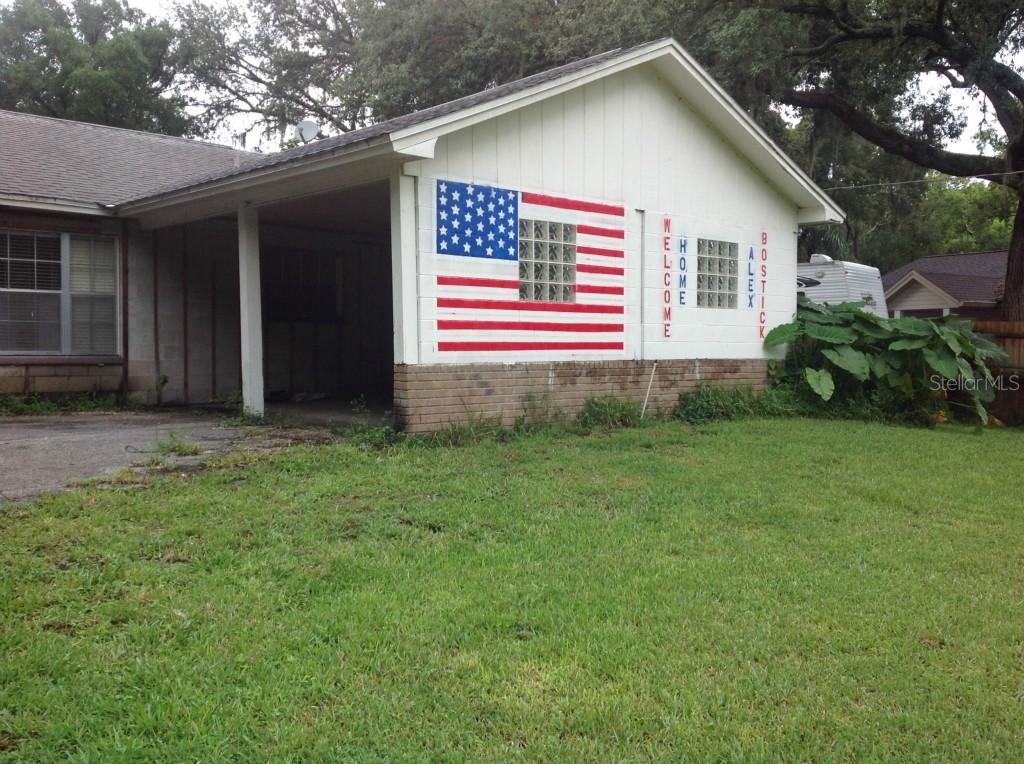 904 Tomlinson Dr., Lutz, FL 33549