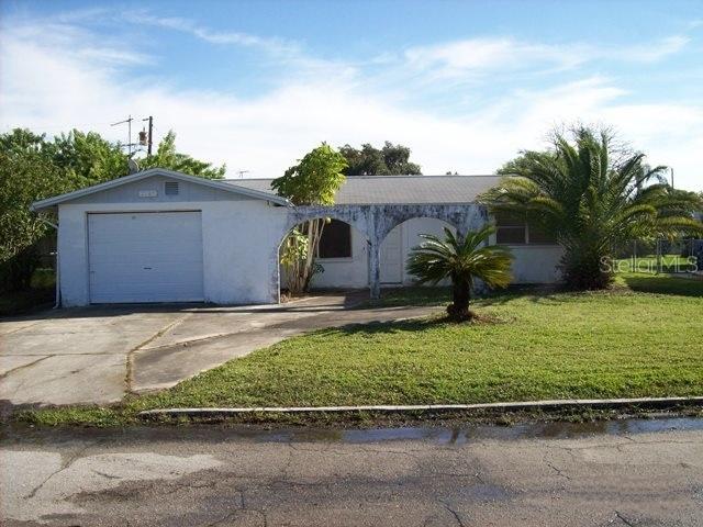 3724 Elmwood Dr., Holiday, FL 34691