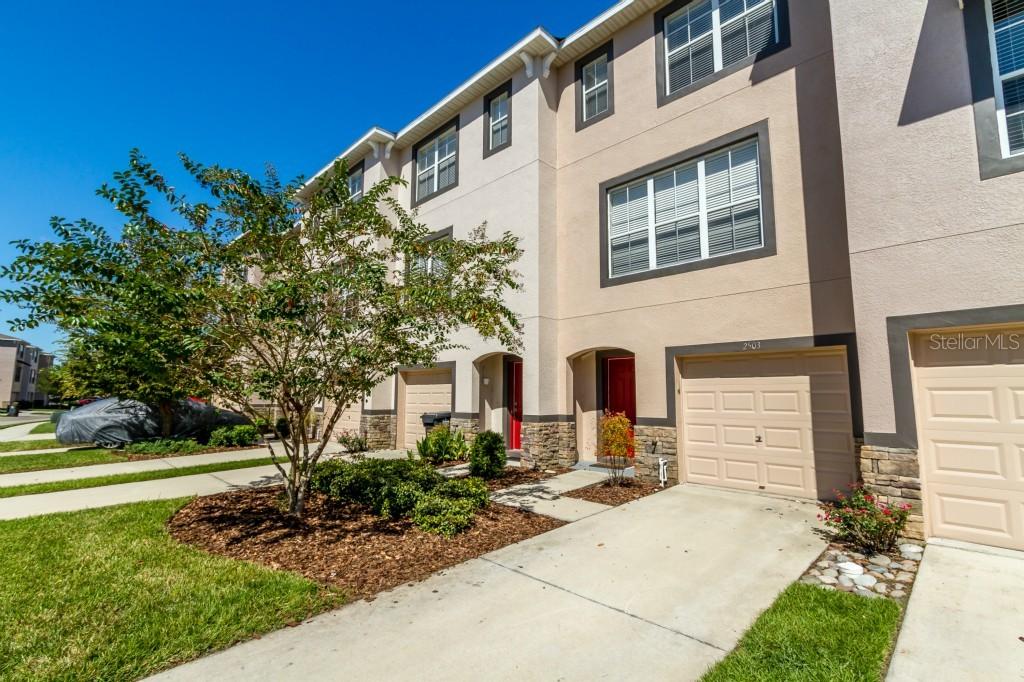 2503 Lexington Oak Dr., Brandon, FL 33511