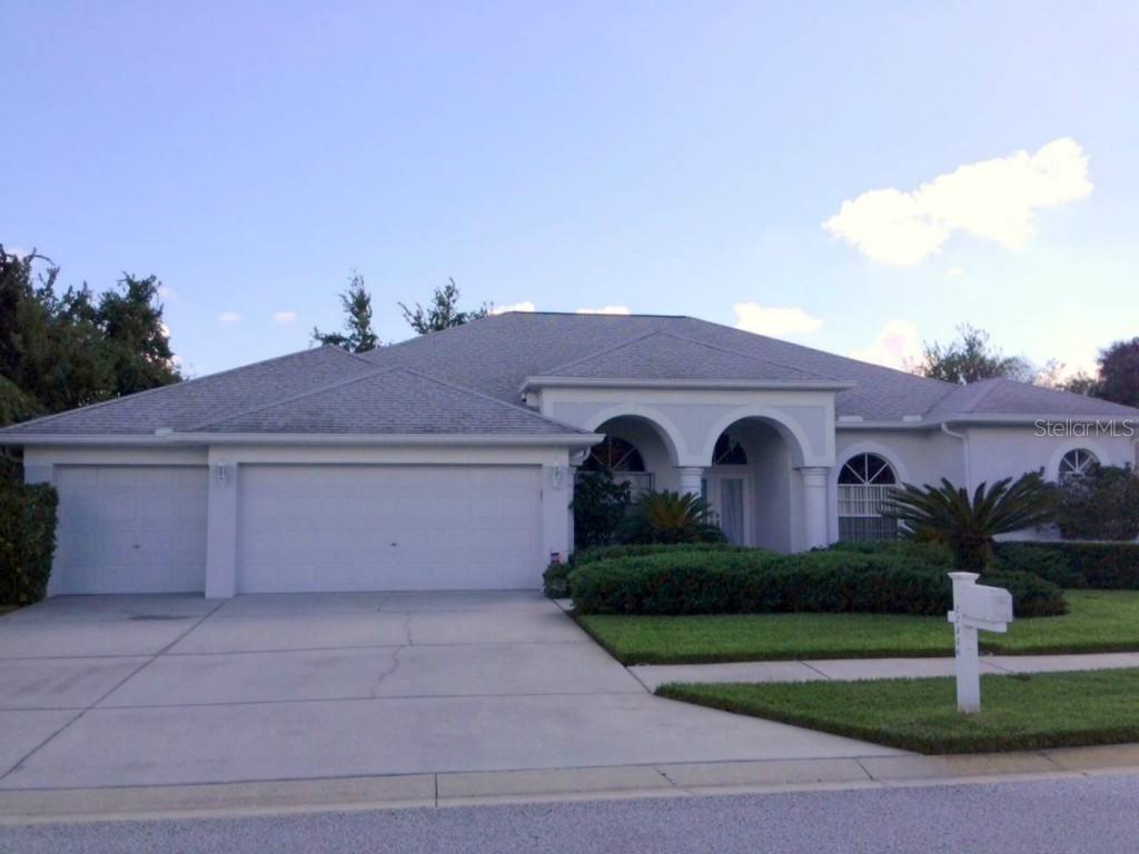 22346 Magnolia Trace Blvd., Lutz, FL 33549