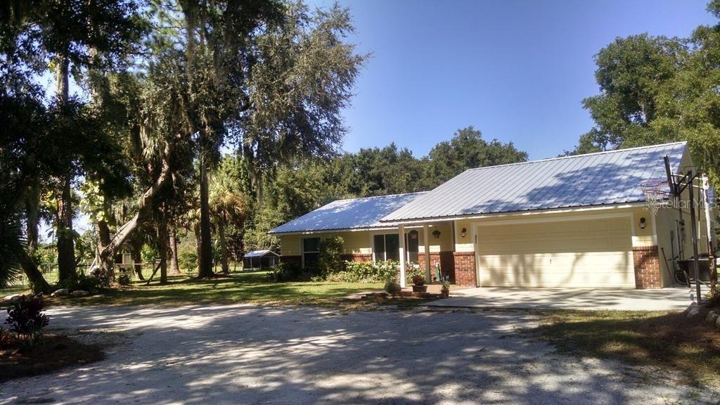 3606 71st St., Palmetto, FL 34221