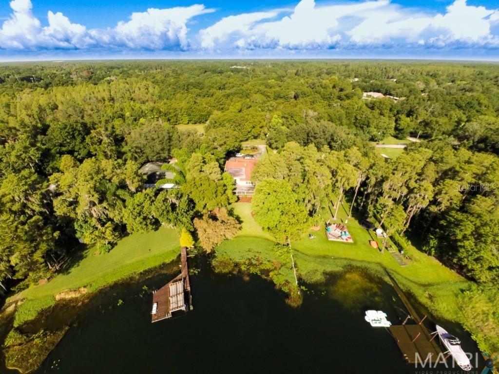 19115 Crooked Ln., Lutz, FL 33548