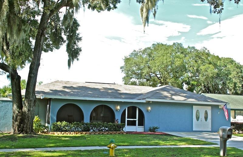 201 Foxwood Dr., Brandon, FL 33510