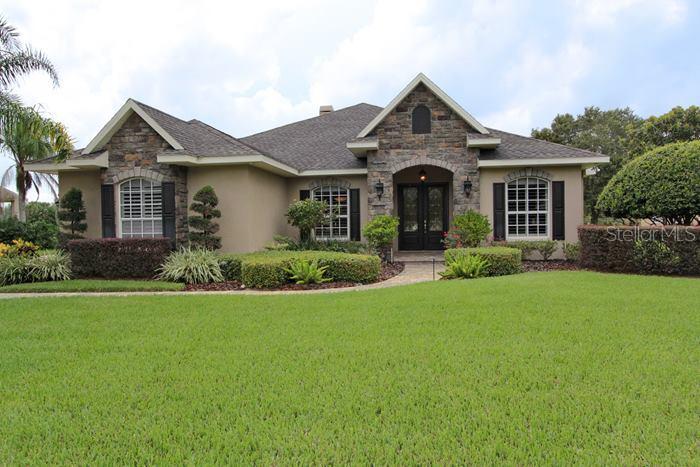 19622 Eagle Crest Dr., Lutz, FL 33549