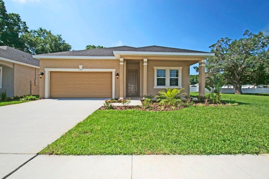 306 Roxbury Crossing Ct., Valrico, FL 33594