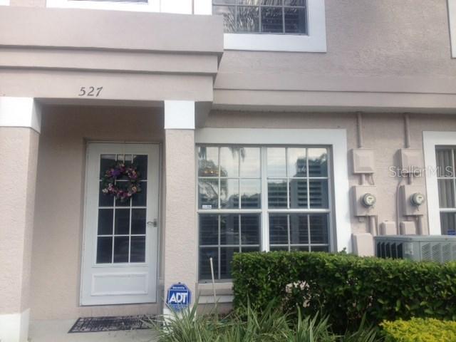 527 Kensington Lake Cir., Brandon, FL 33511