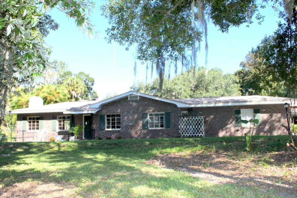 1005 W Idlewild Ave., Tampa, FL 33604