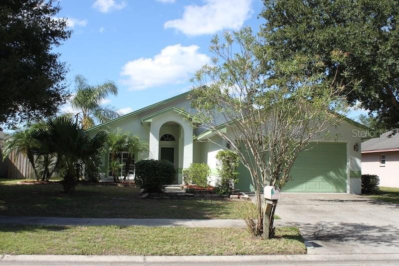 2907 Wilder Creek Cir., Plant City, FL 33566