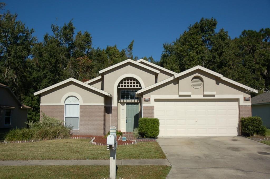 28423 Meadowrush Way, Wesley Chapel, FL 33543