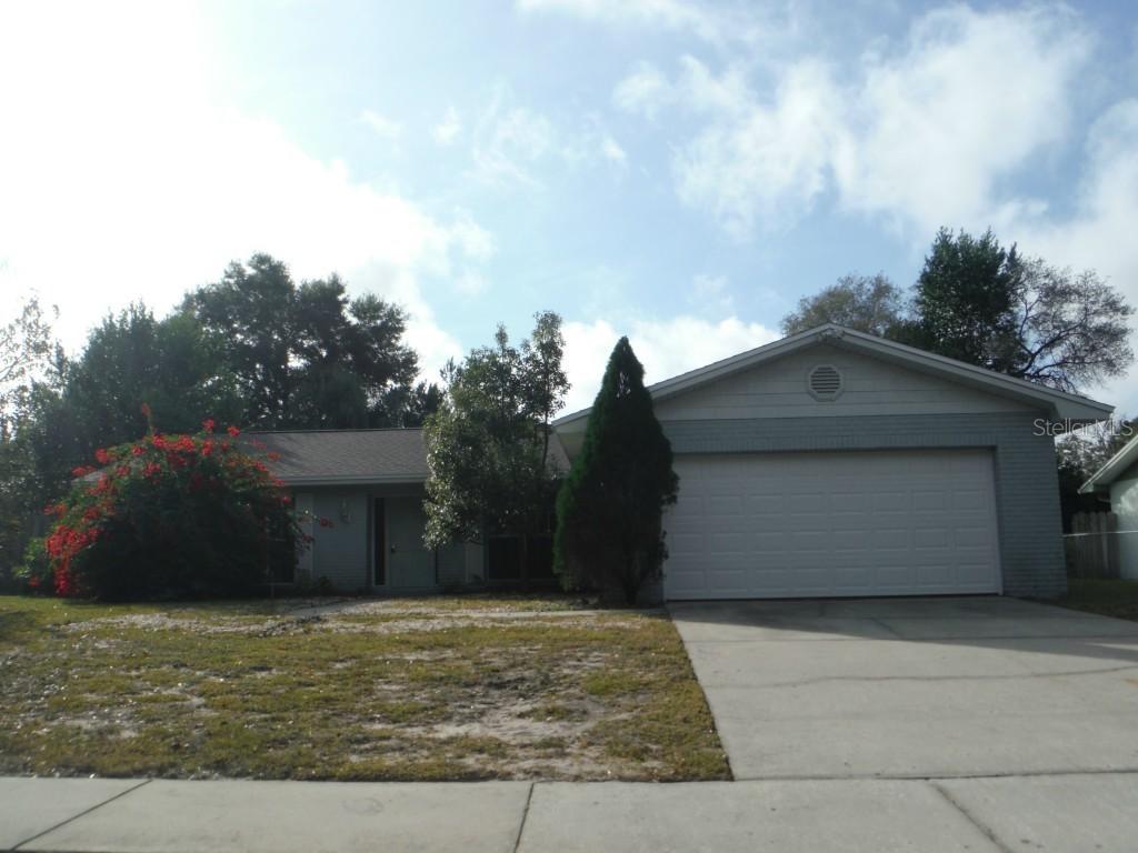 411 Park Manor Dr., Brandon, FL 33511