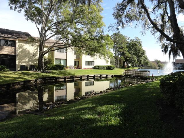 13406 Pine Lake Way #101, Tampa, FL 33618