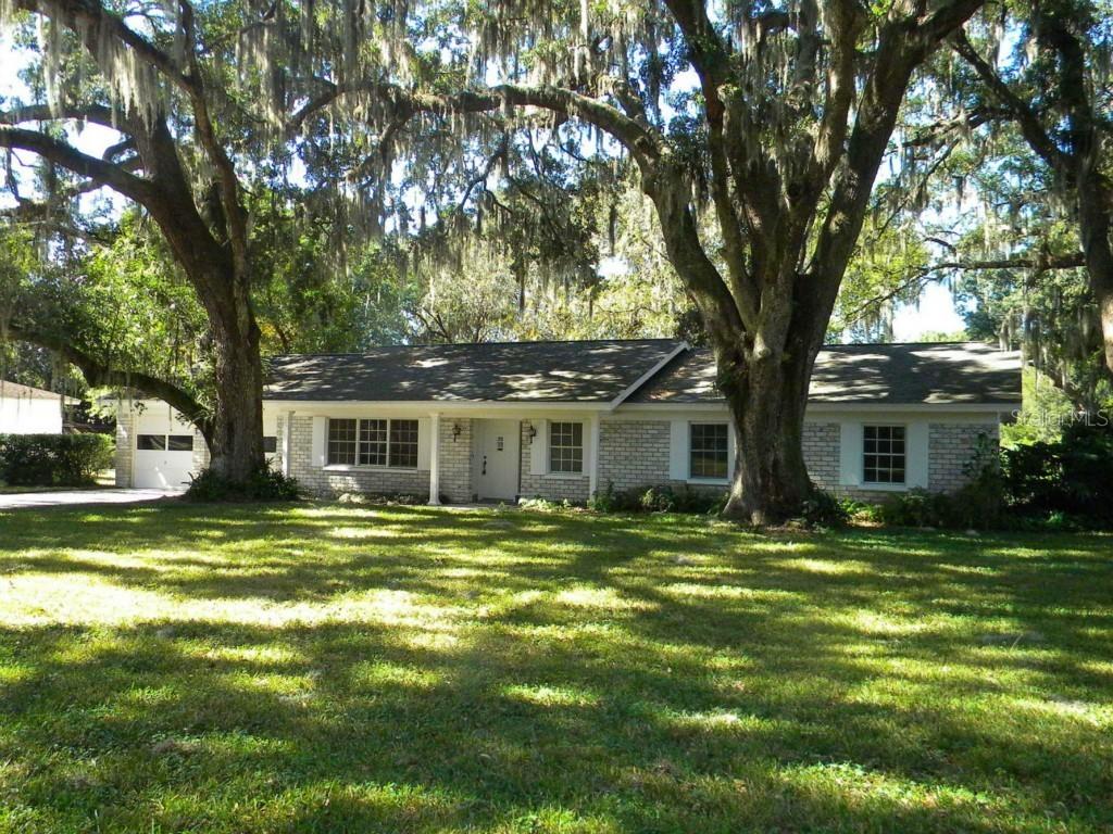 802 Coulter Pl., Brandon, FL 33511