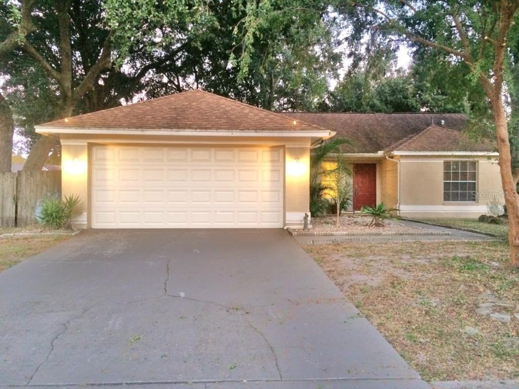 1502 Norwick Dr., Lutz, FL 33559