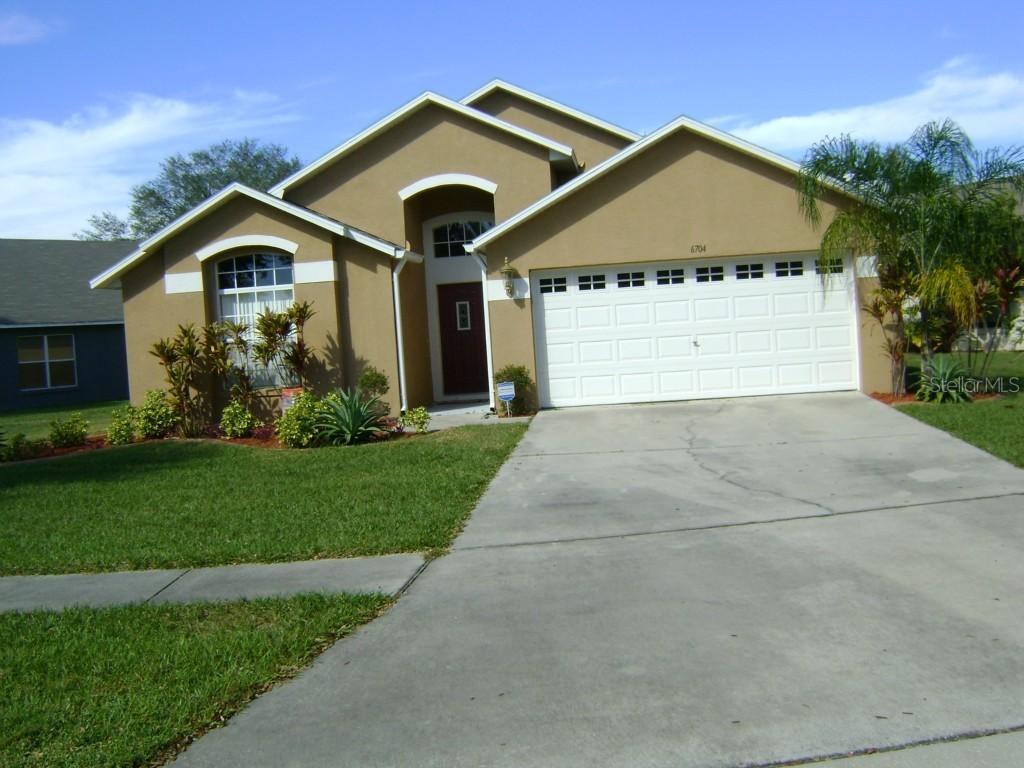 6704 Waterton Dr., Riverview, FL 33578
