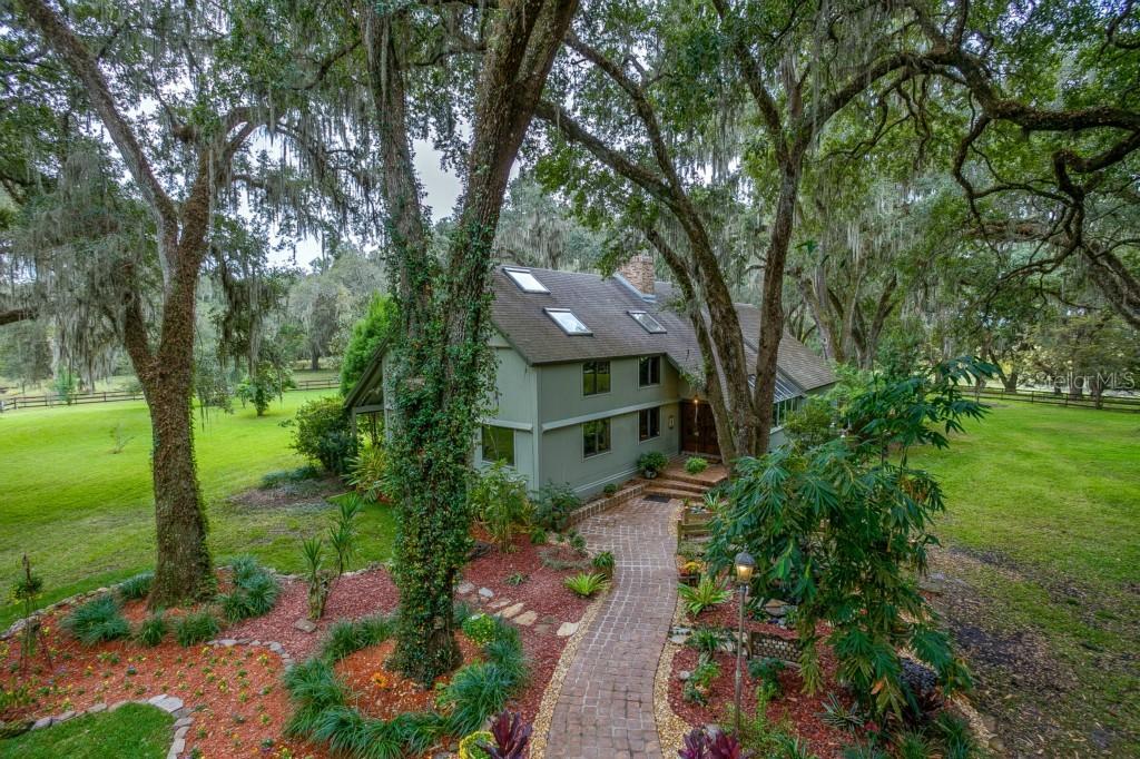 7125 Griffin Rd., Brooksville, FL 34601