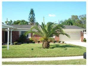 714 Village Pl., Brandon, FL 33511