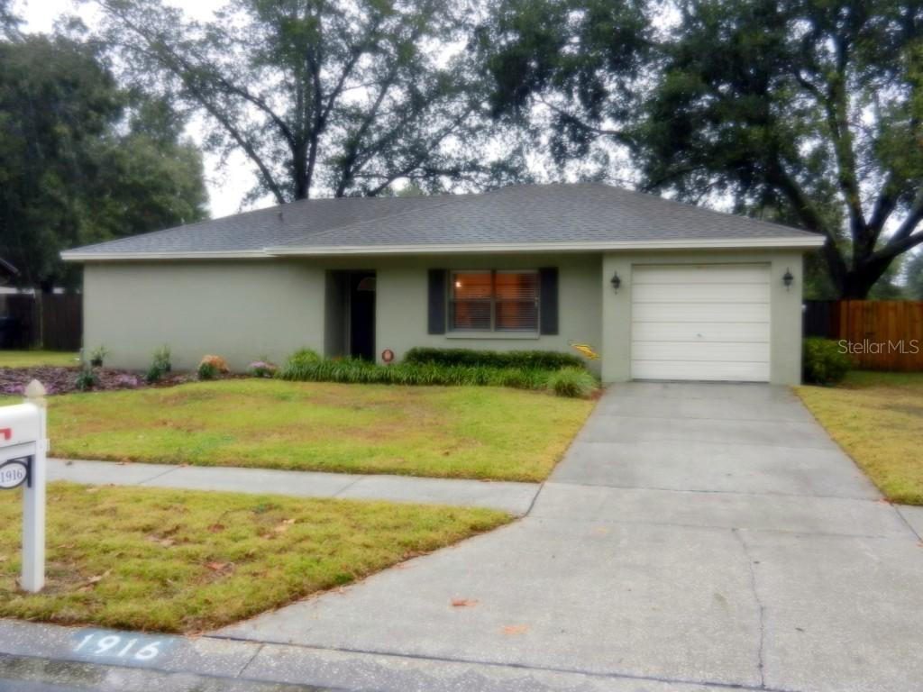 1916 Brill Dr., Lutz, FL 33549