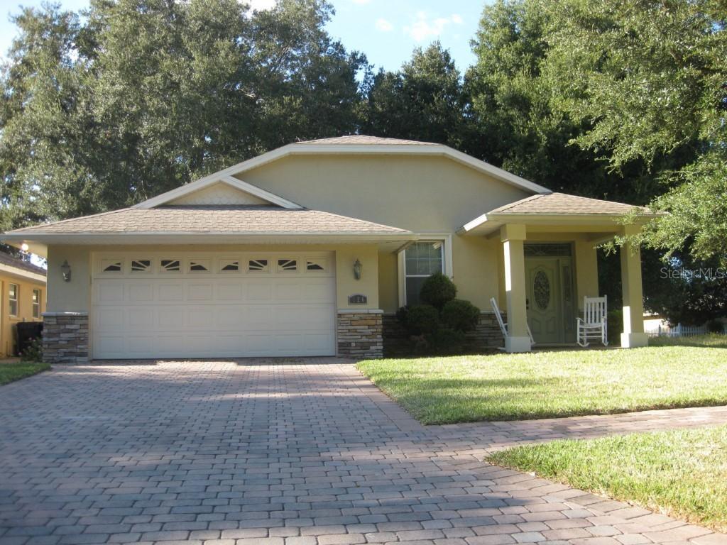 126 Newbern Cir., Auburndale, FL 33823