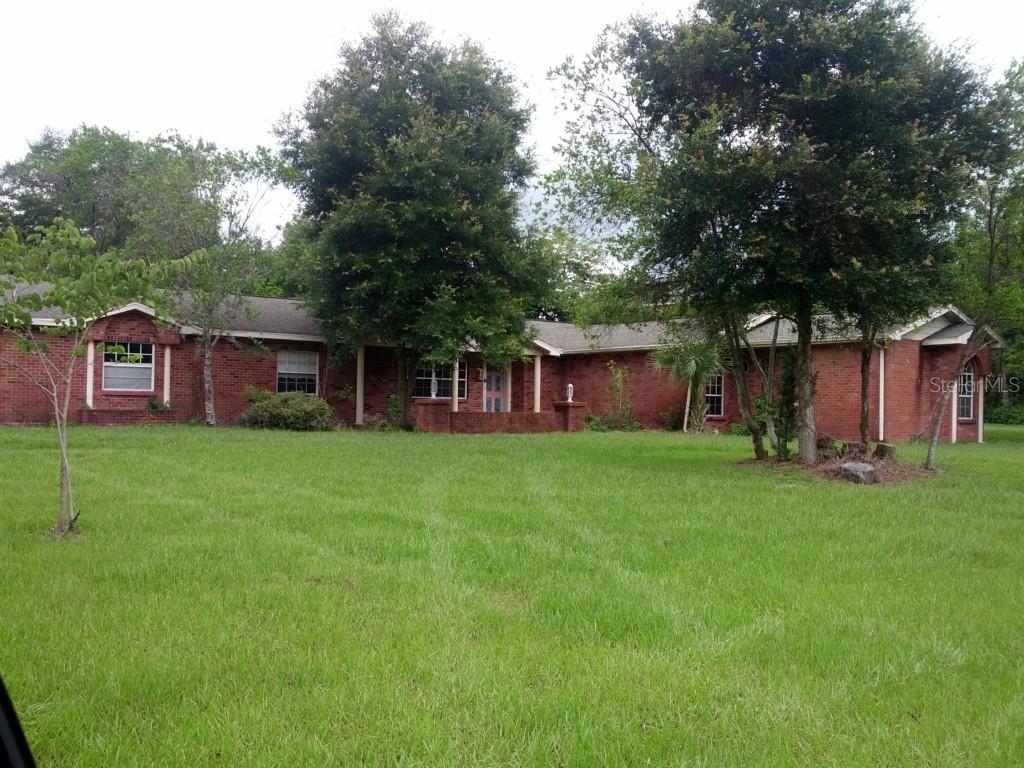 1315 S Dover Rd., Dover, FL 33527