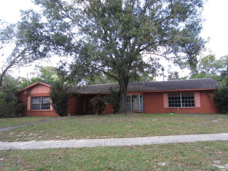 502 Dewolf Rd., Brandon, FL 33511