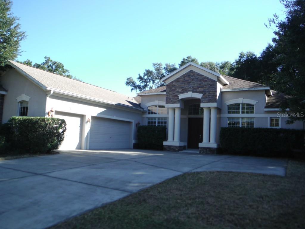 1005 Facet View Way, Valrico, FL 33594