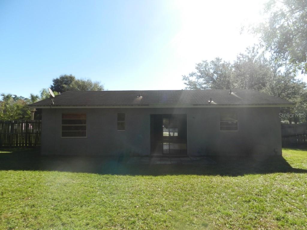 2725 Glenview Dr., Land O Lakes, FL 34639