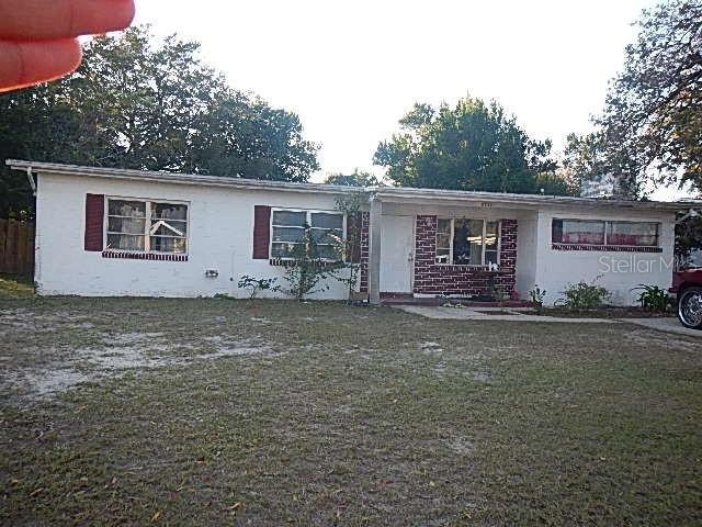8704 N Renfrew Pl., Tampa, FL 33604