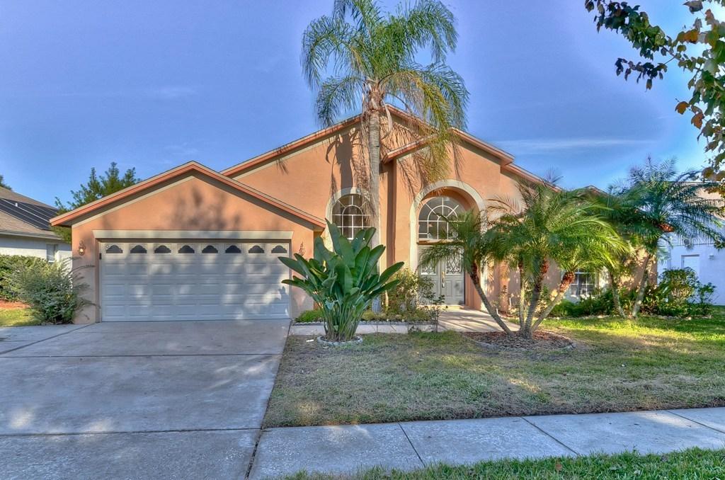 4506 Oak River Cir., Valrico, FL 33596