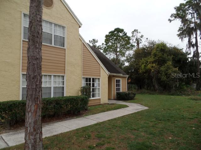 1201 Quail Hollow Pl. #Q120, Valrico, FL 33596