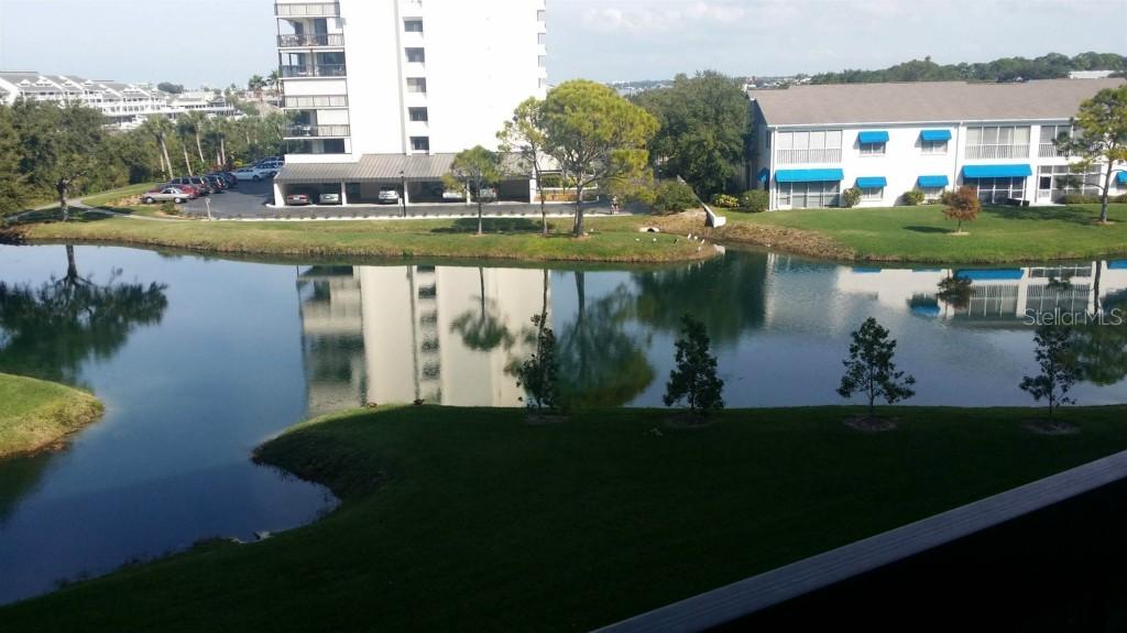 11590 Shipwatch Dr. #445, Largo, FL 33774