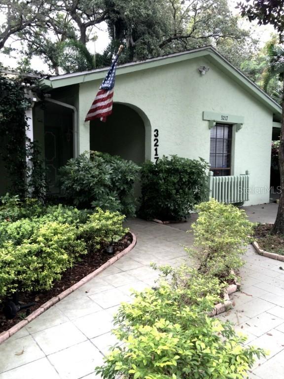3217 W Arch St., Tampa, FL 33607