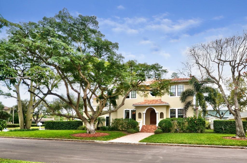 420 Riviera Dr., Tampa, FL 33606
